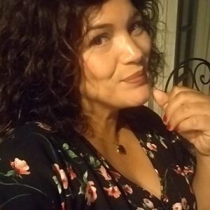 Meet your Posher, Nina